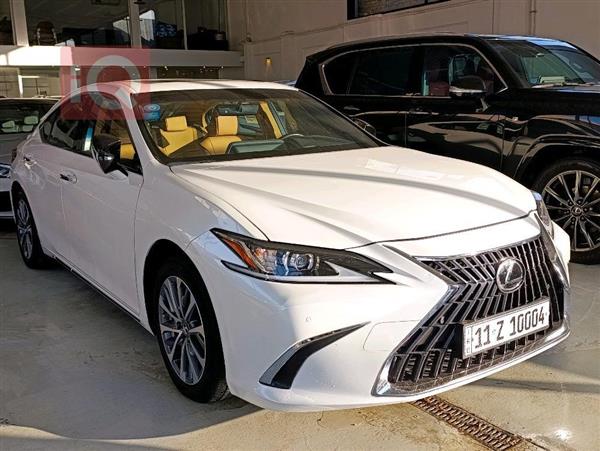 Lexus for sale in Iraq